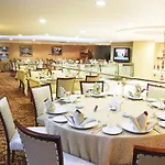 Emir Royal 4*