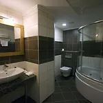 Hotel Emir Royal