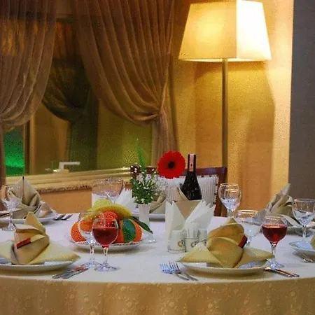 Emir Royal Hotel 3*