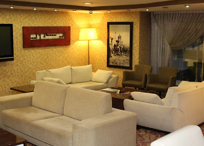 فندق Emir Royal 4*