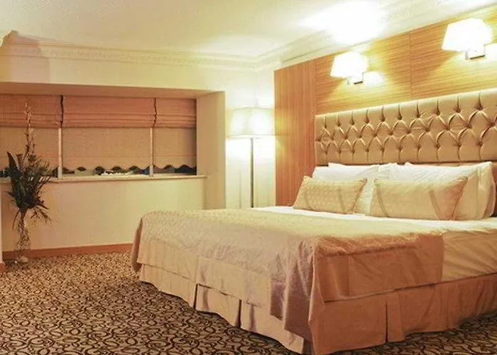 Emir Royal 4* أضنه